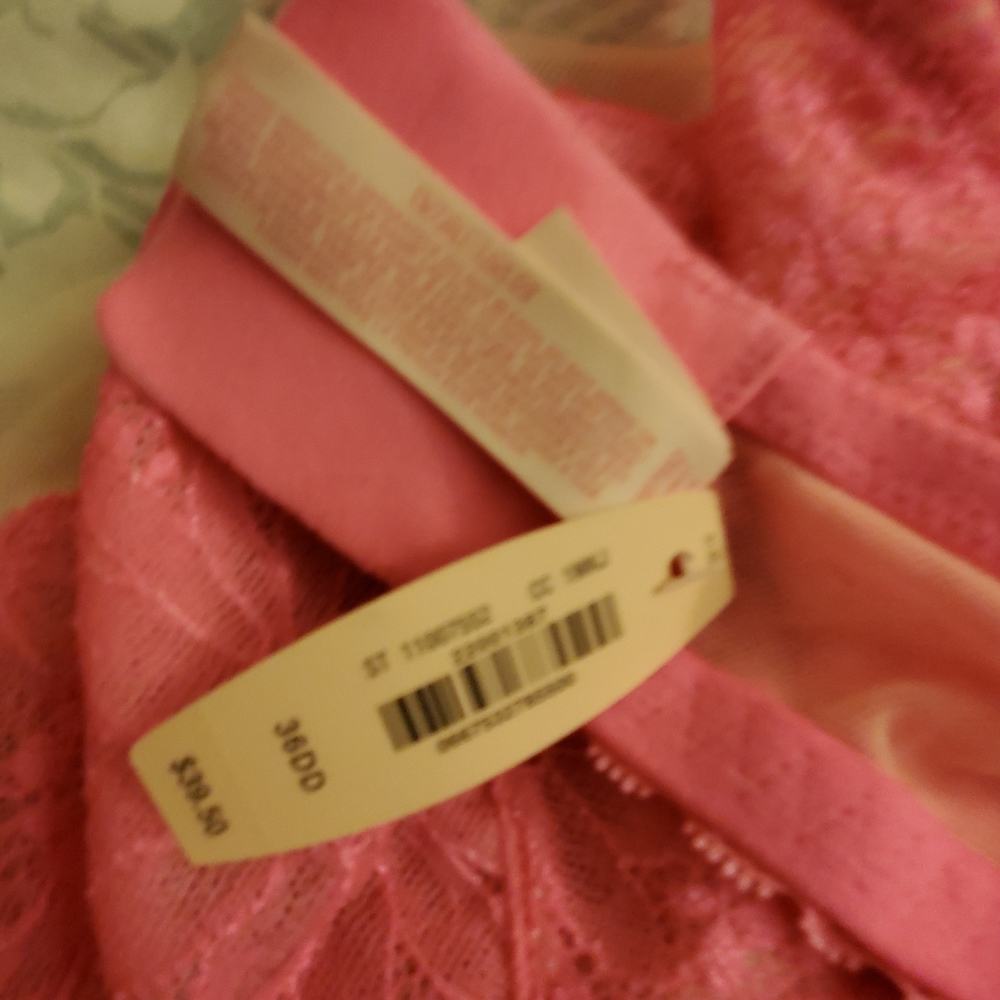 VS Bra - Picture 4 of 5